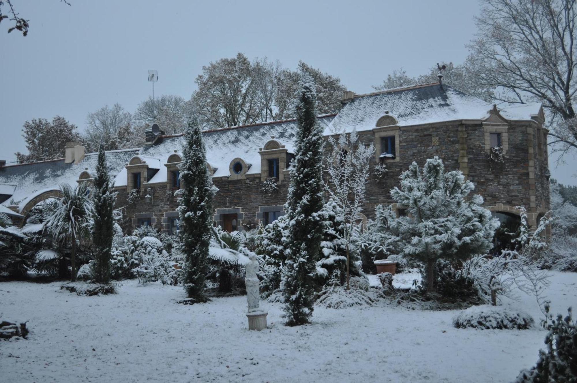 Le Clos Saint Fiacre Carentoir Exterior photo